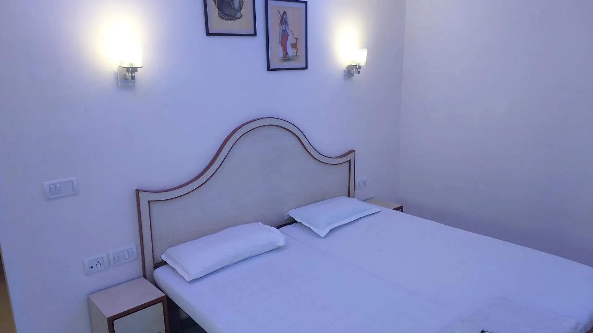 Hotel Tourist Rest House Agra