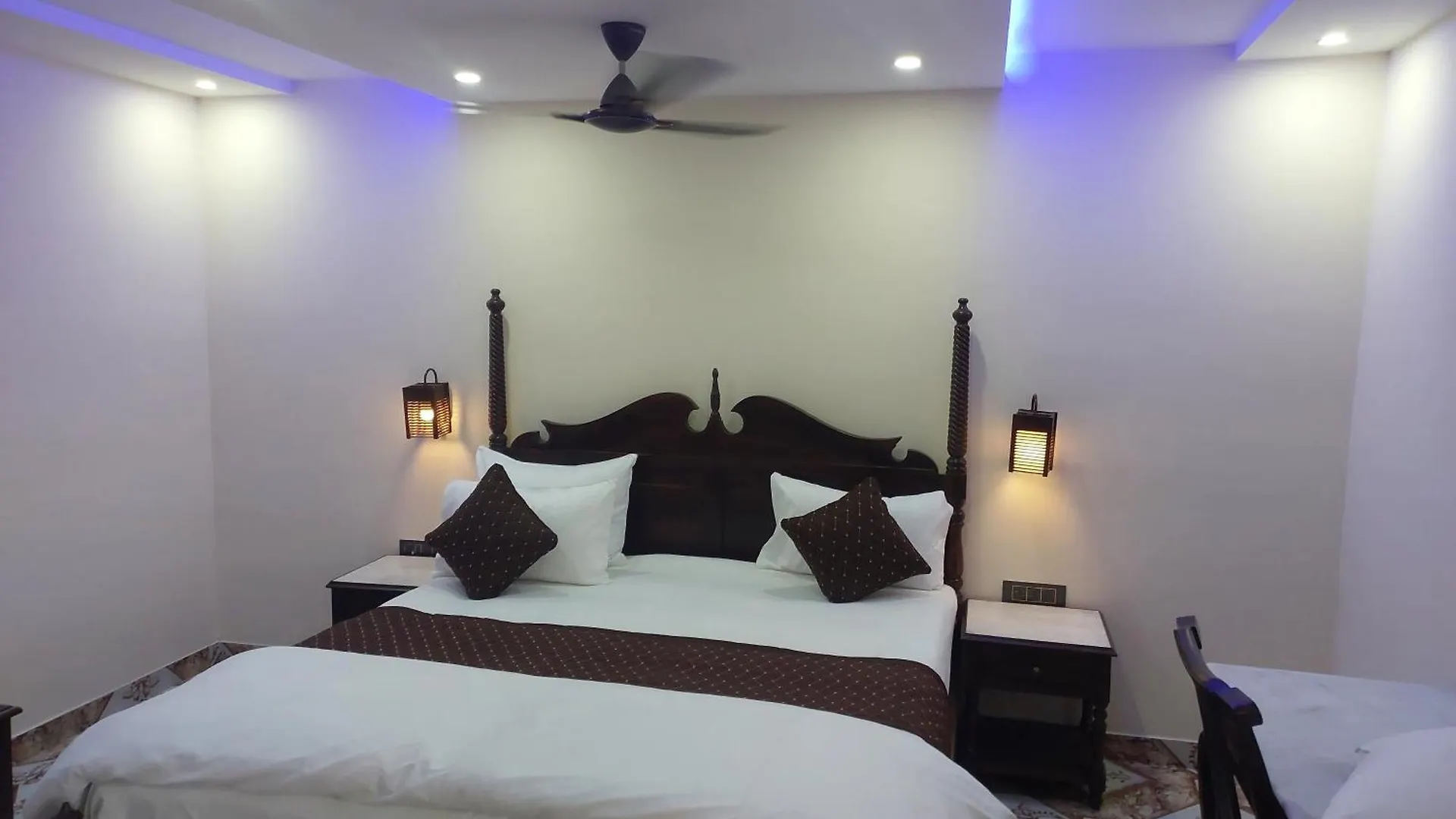 Hotel Tourist Rest House Agra