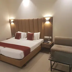 3* Hotel Grand
