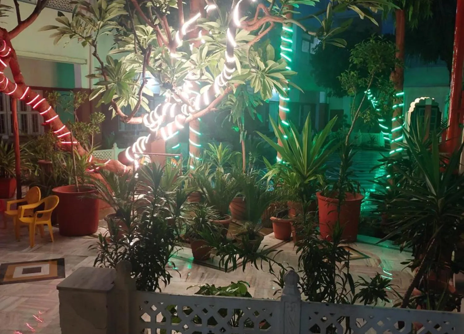 Hotel Tourist Rest House Agra