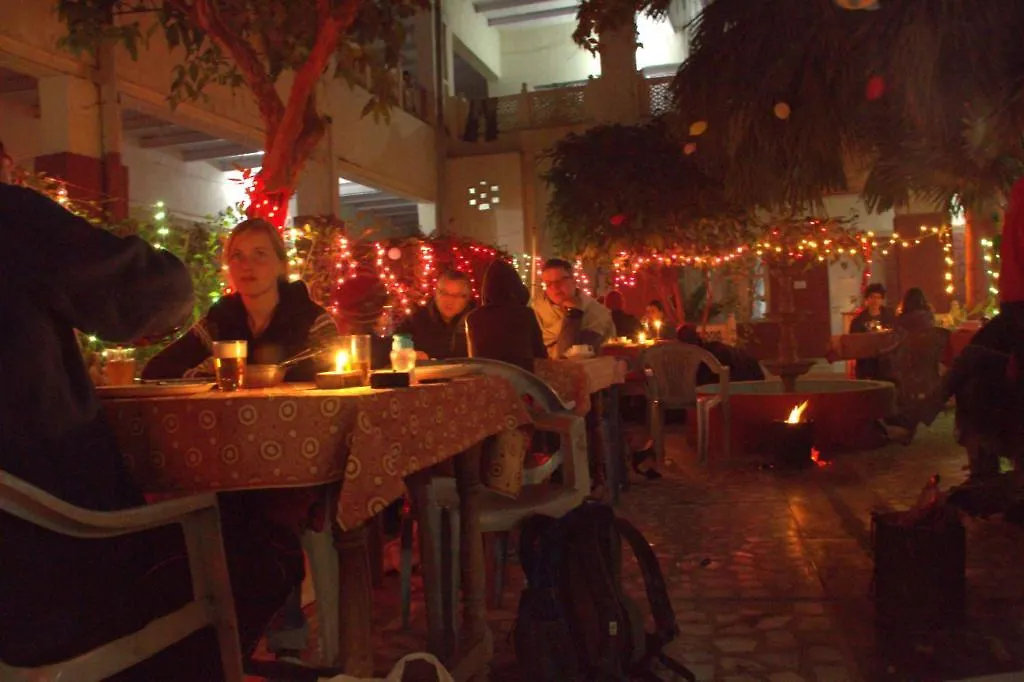 Hotel Tourist Rest House Agra 2*, Agra (Uttar Pradesh) Índia